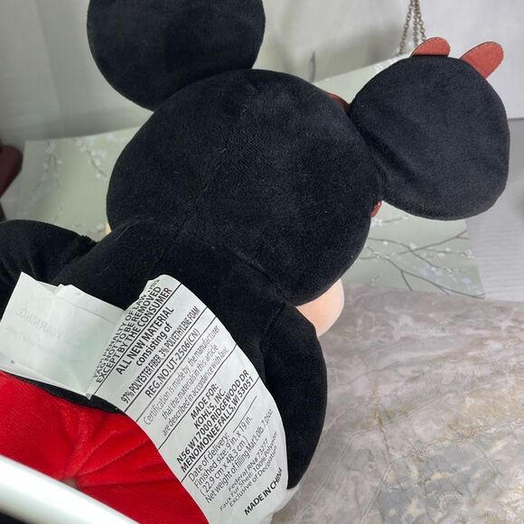 Micky Mouse with antlers plush with throw lap blanket The Big One - Picture 5 of 7